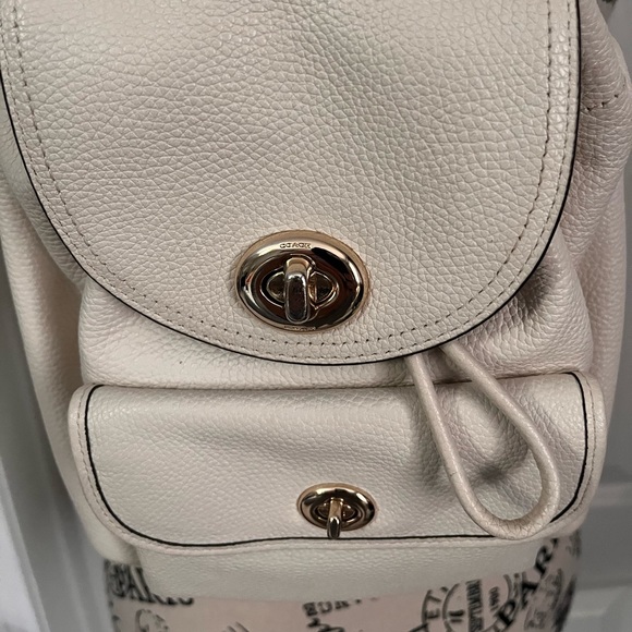 Coach mini backpack - Picture 2 of 13